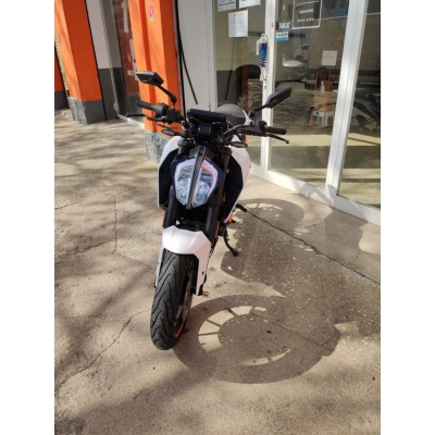 KTM Duke 125 ABS
