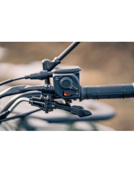 CFORCE 450 L (Hom. T-3) 2P