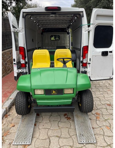UTV John Deere Gator EV Electrico 2 Plazas