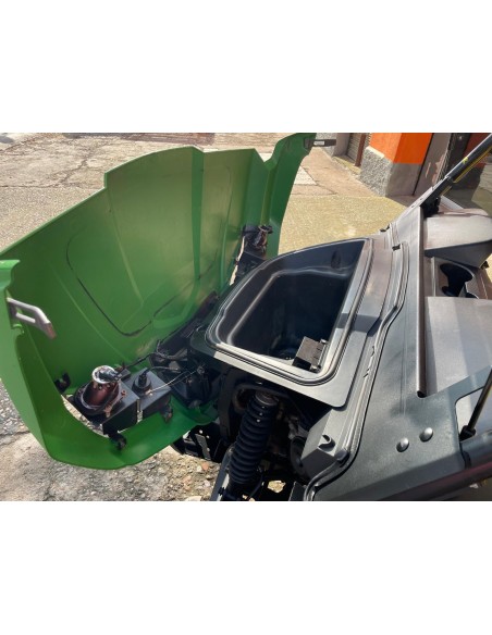 UTV John Deere Gator XUV550 4x4 2 Plazas