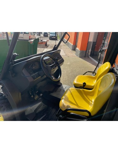 UTV John Deere Gator XUV550 4x4 2 Plazas
