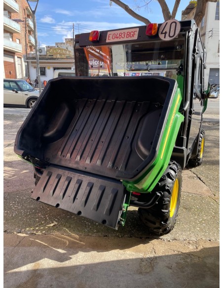 UTV John Deere Gator XUV550 4x4 2 Plazas
