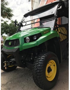 UTV John Deere Gator XUV550 4x4 2 Plazas 2