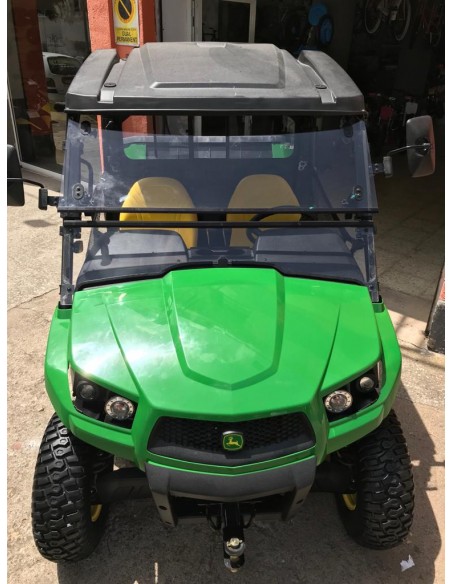UTV John Deere Gator XUV550 4x4 2 Plazas