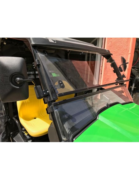UTV John Deere Gator XUV550 4x4 2 Plazas