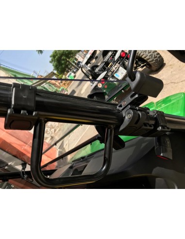 UTV John Deere Gator XUV550 4x4 2 Plazas